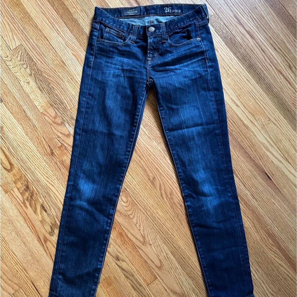 Jcrew j. Crew Toothpick Jeans 26 Ankle EUC skinny jean pants